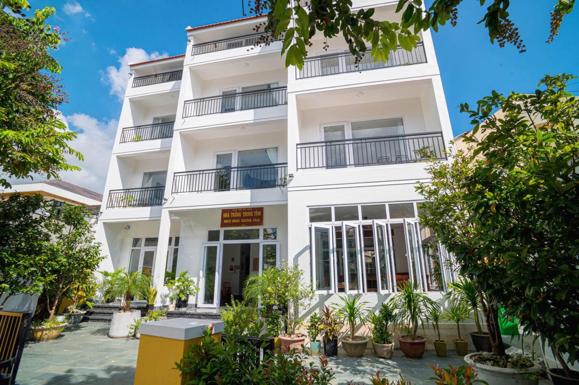 White House Central Villa Hoi An Bagian luar foto